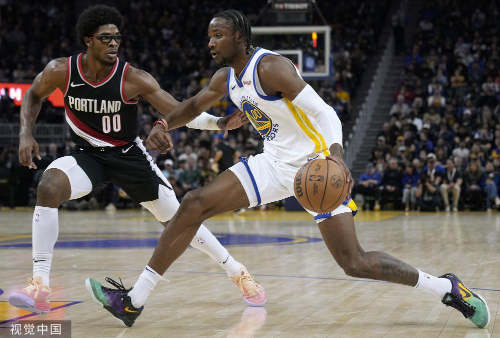 他在比赛中 他在比赛中