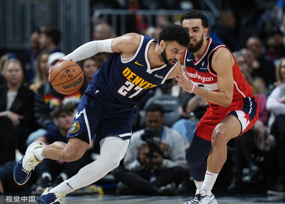 一方面是球 一方面是球