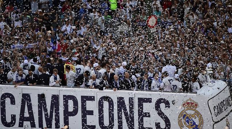 更是为新年 更是为新年