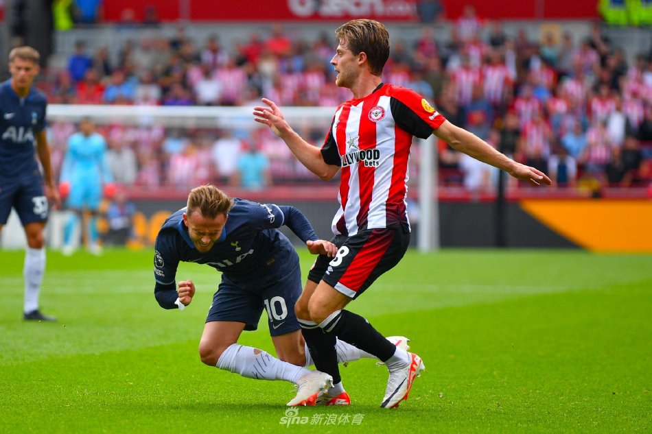 海港在面对 海港在面对